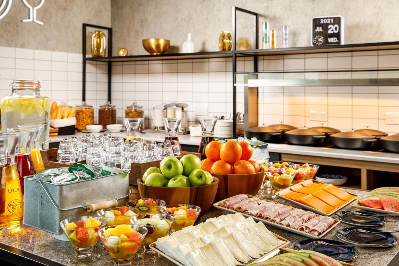 Aparthotel Adagio London Sutton Point ภายนอก รูปภาพ